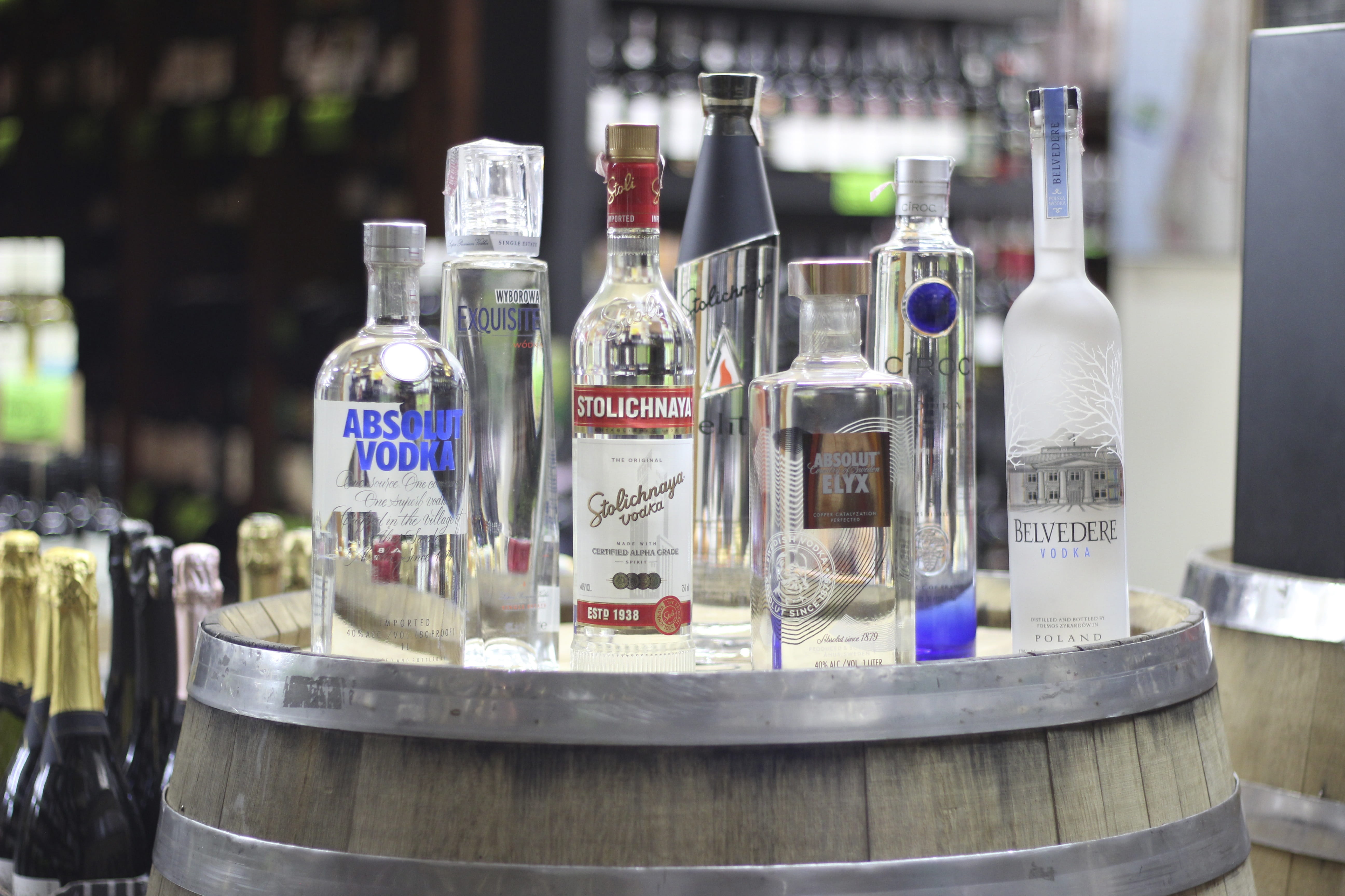 vodka, drink, alcohol, drinks, alcoholic, bottle, container