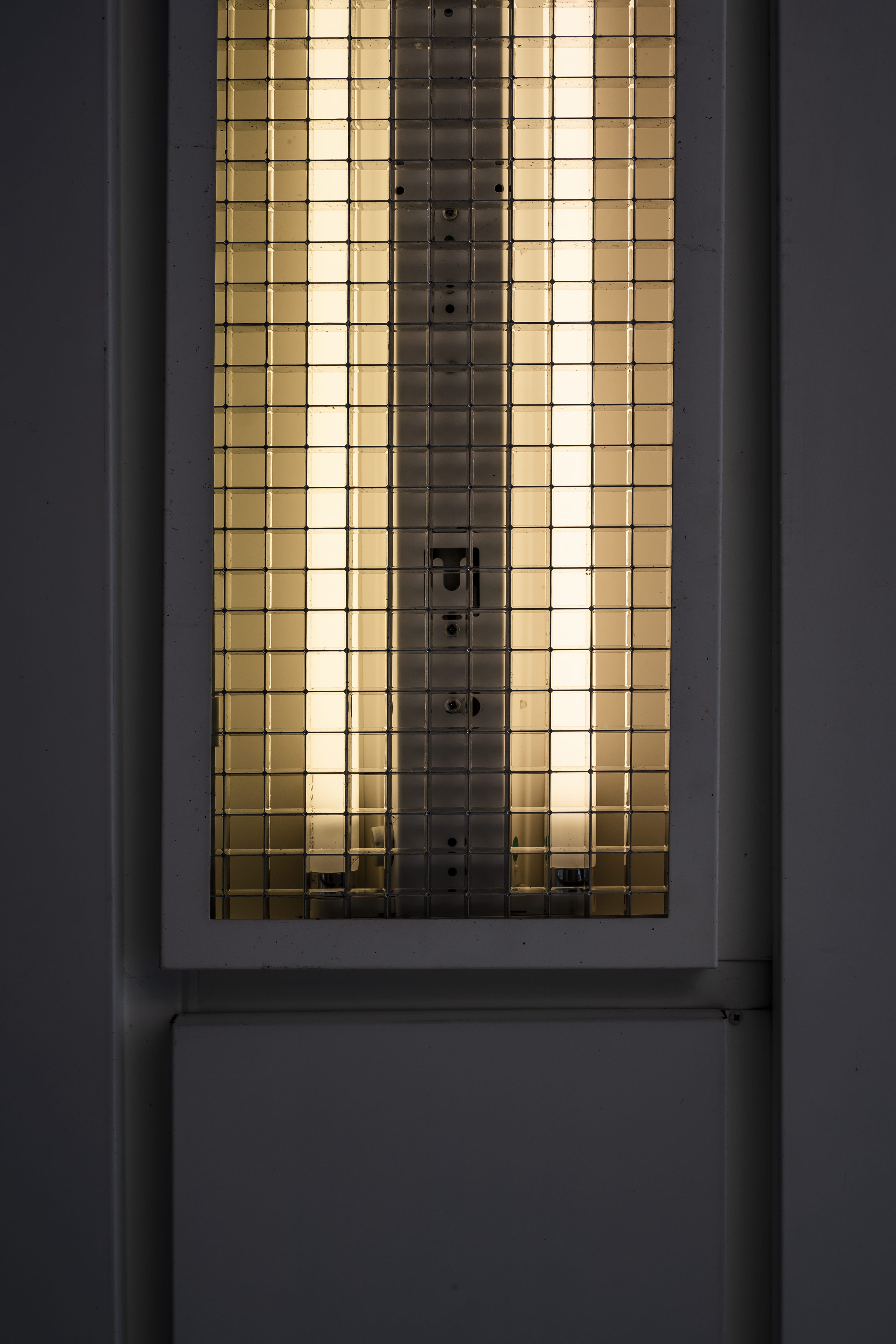 door, elevator, electrical device, appliance, shelf, clock