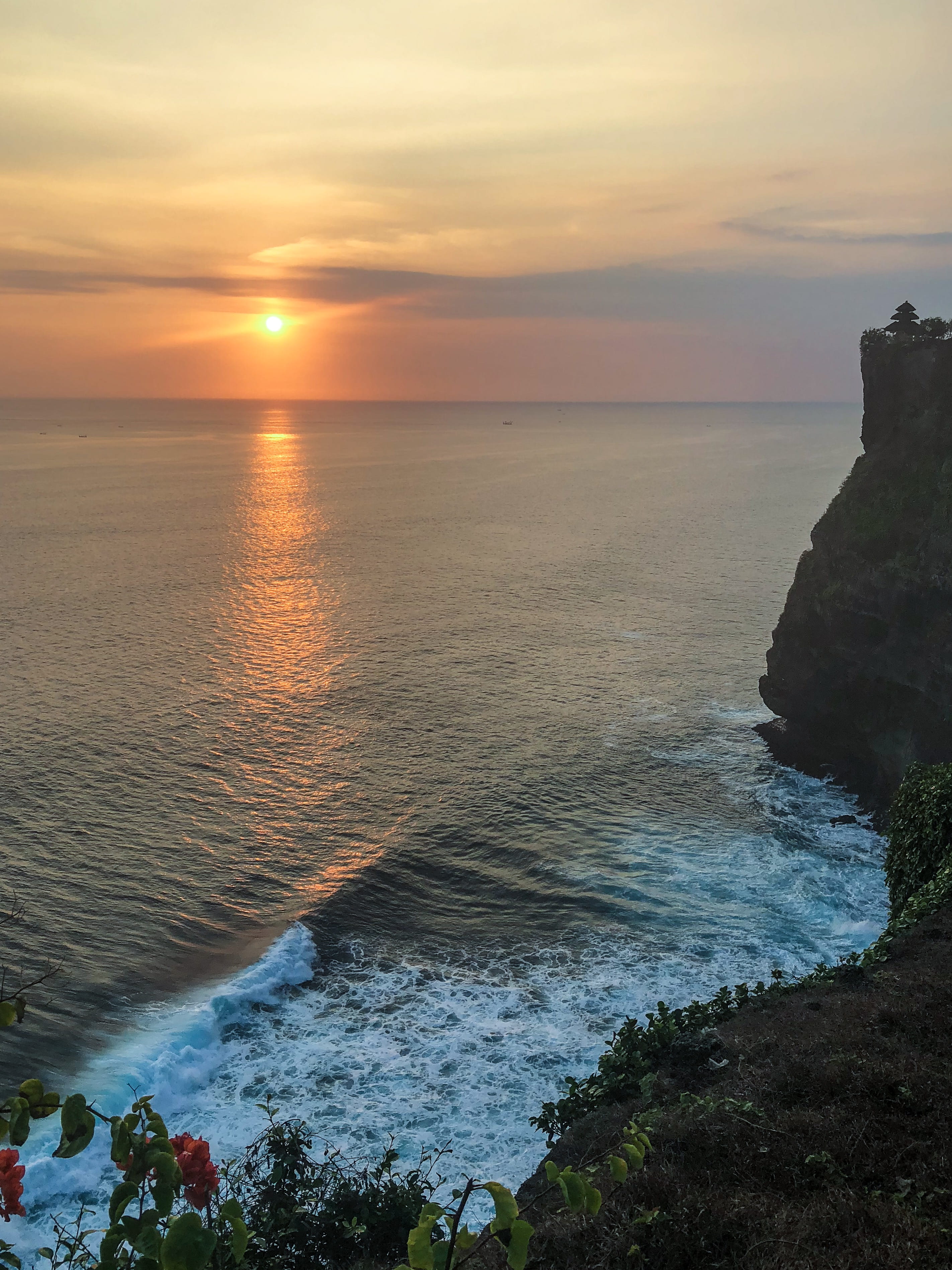 indonesia, uluwatu temple, sunset, sea, waves, cliffs, bali