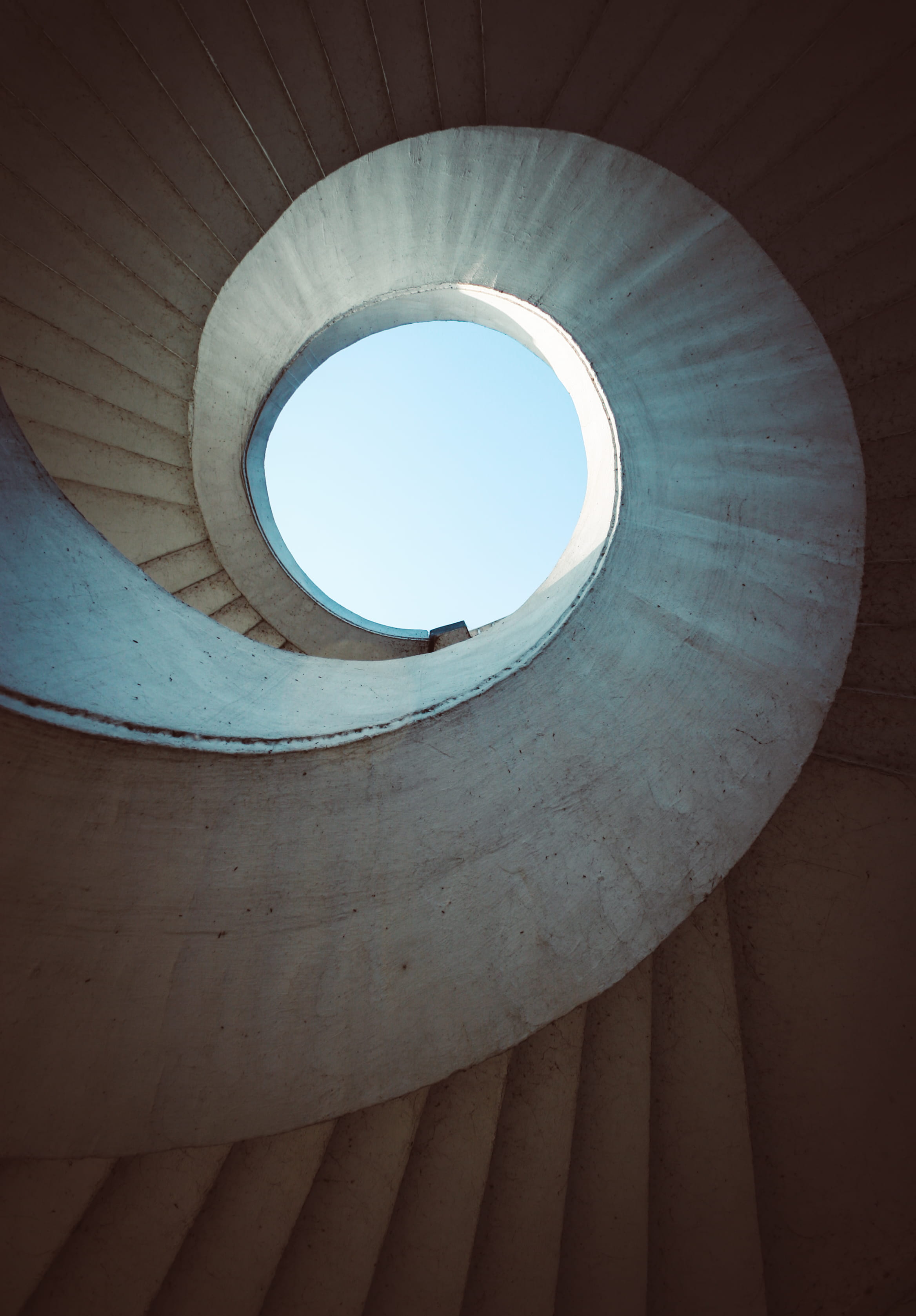 round white and gray frame, architecture, built structure, spiral