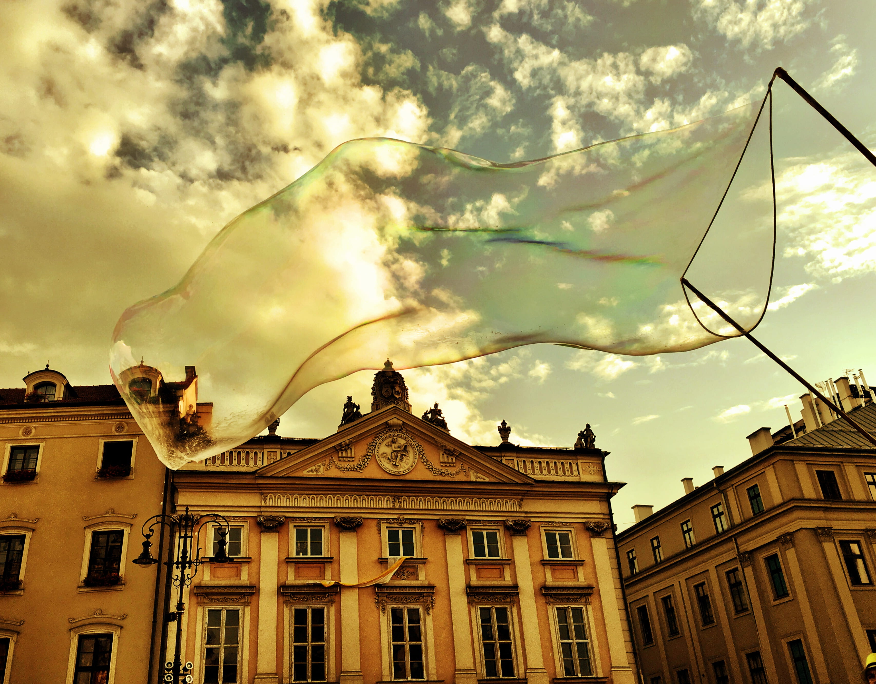 rynek, architecture, built structure, building exterior, cloud - sky