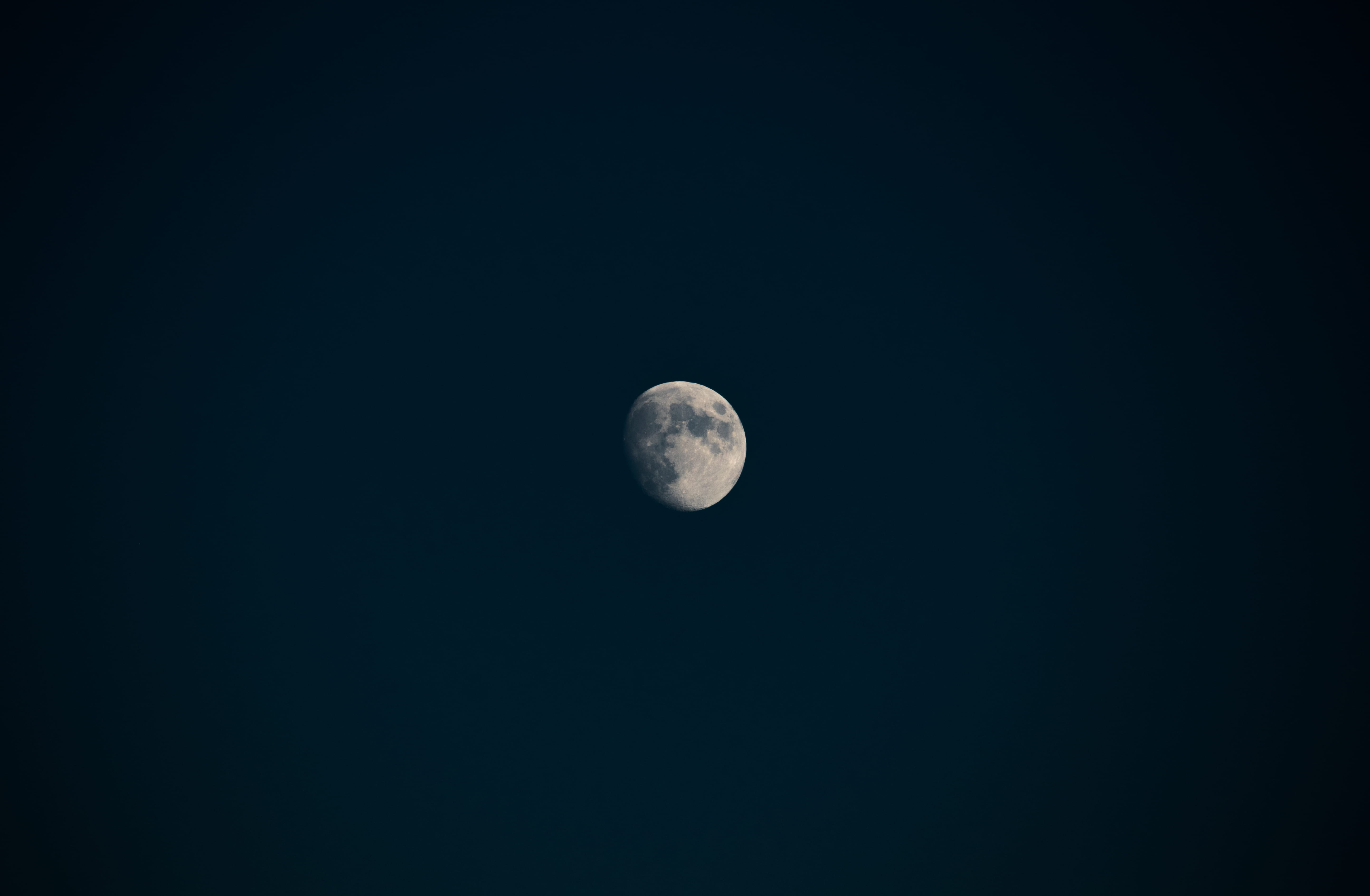 gray and blue planet, simple moon, moon shine, moonlight, dark