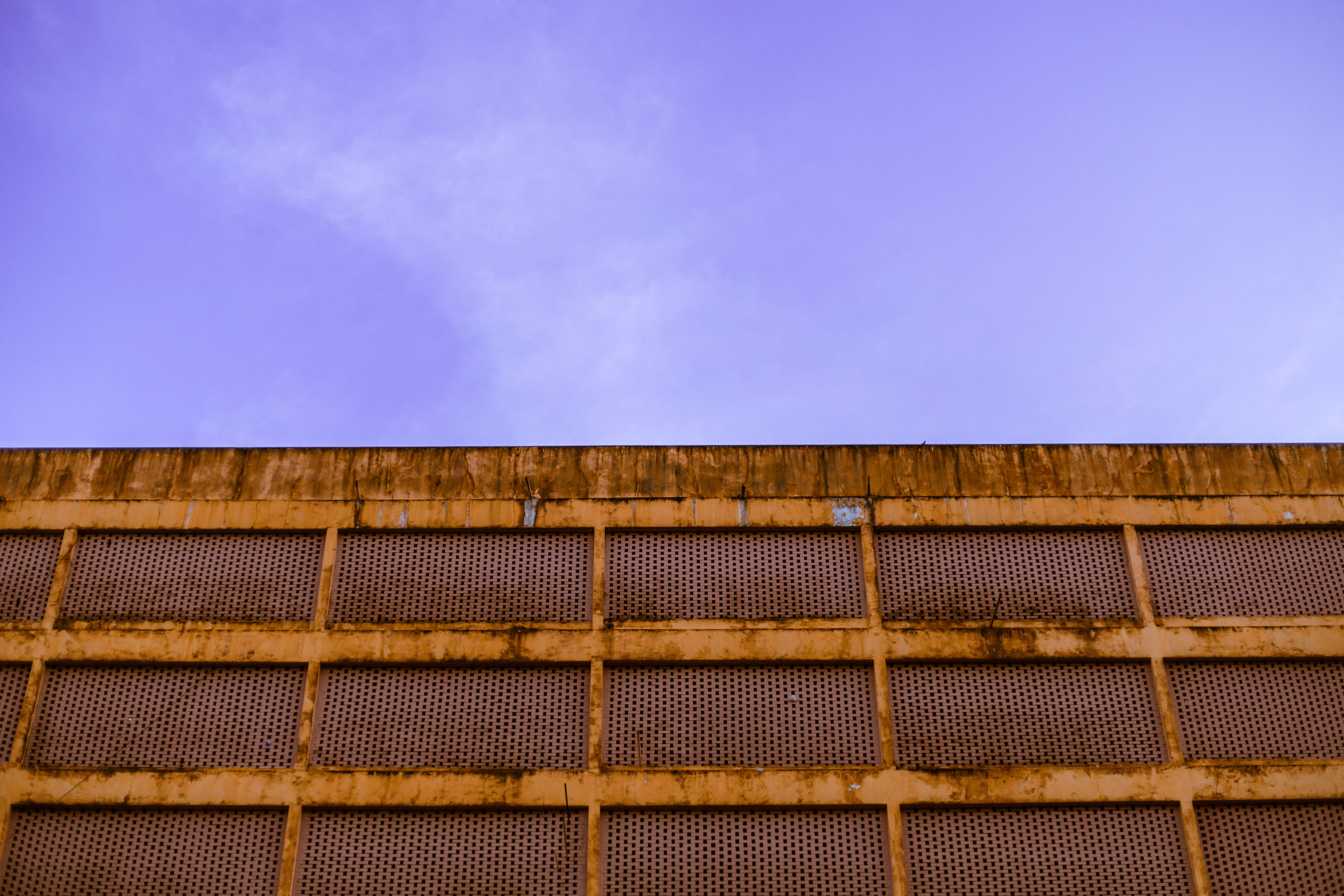 metal frame, metallic, pattern, rusty, steel, sky, architecture