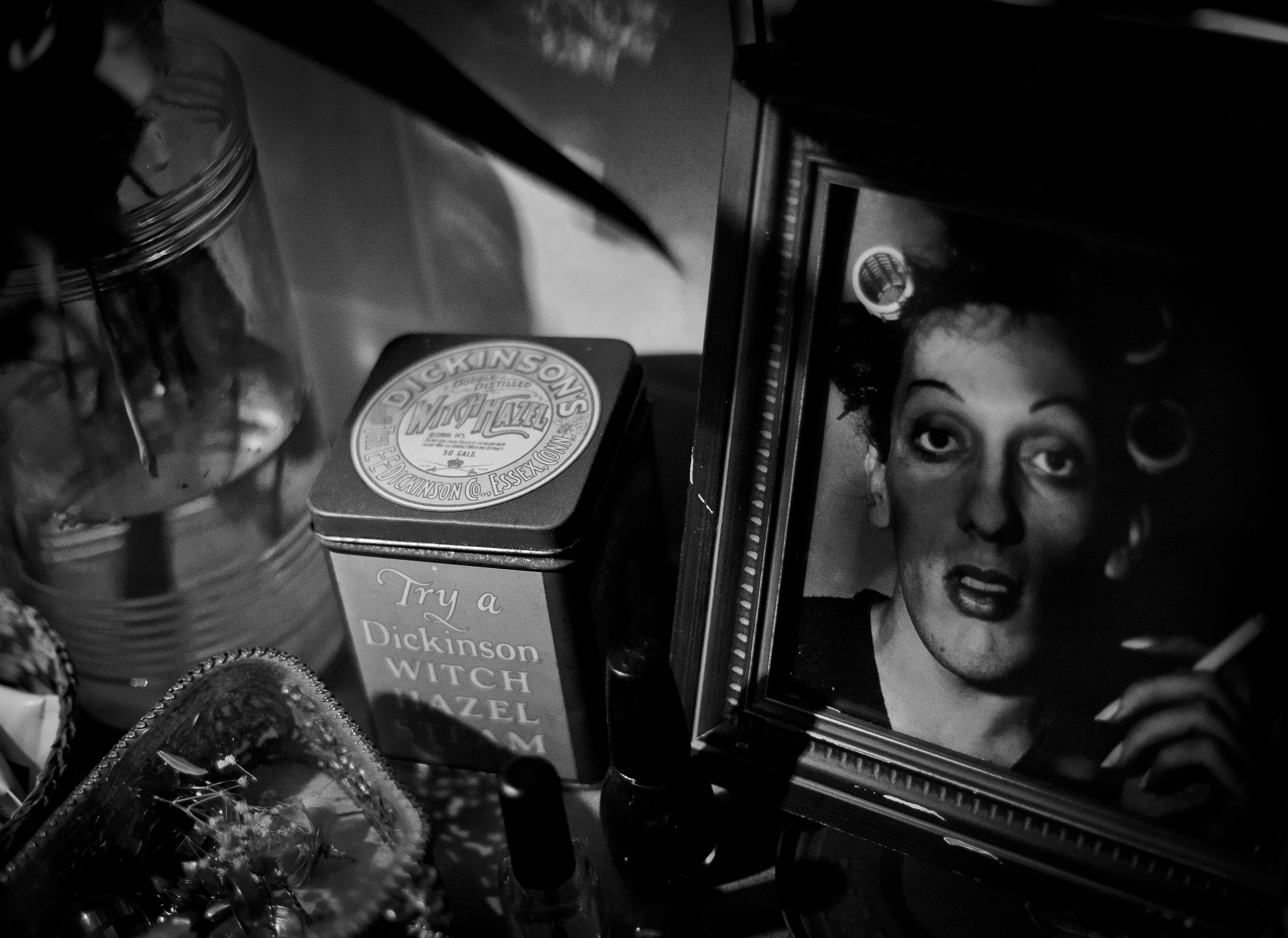 bathroom, composition, portrait, frame, travesti, transformist