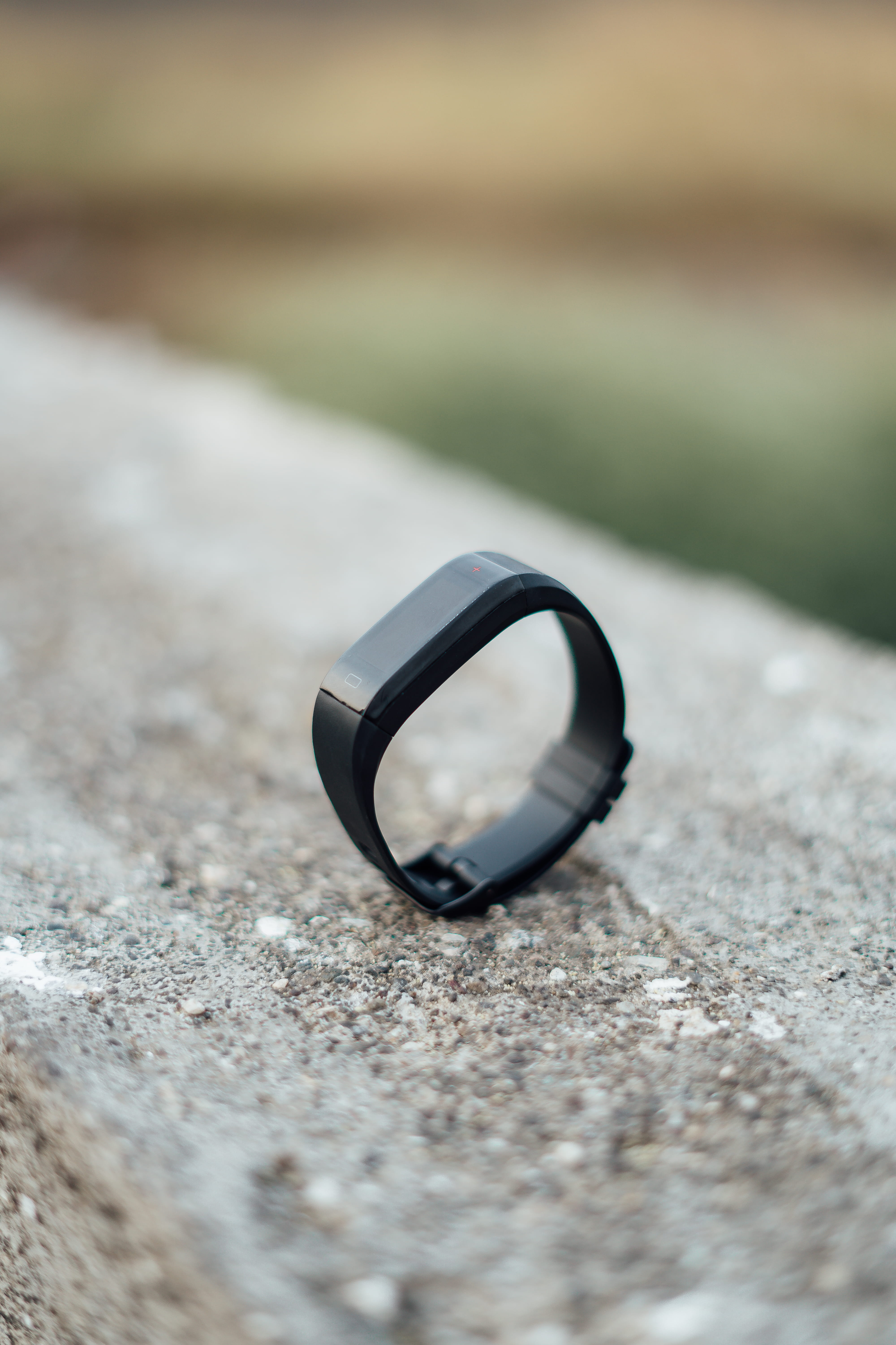 black activity tracker, jewelry, accessories, accessory, ring