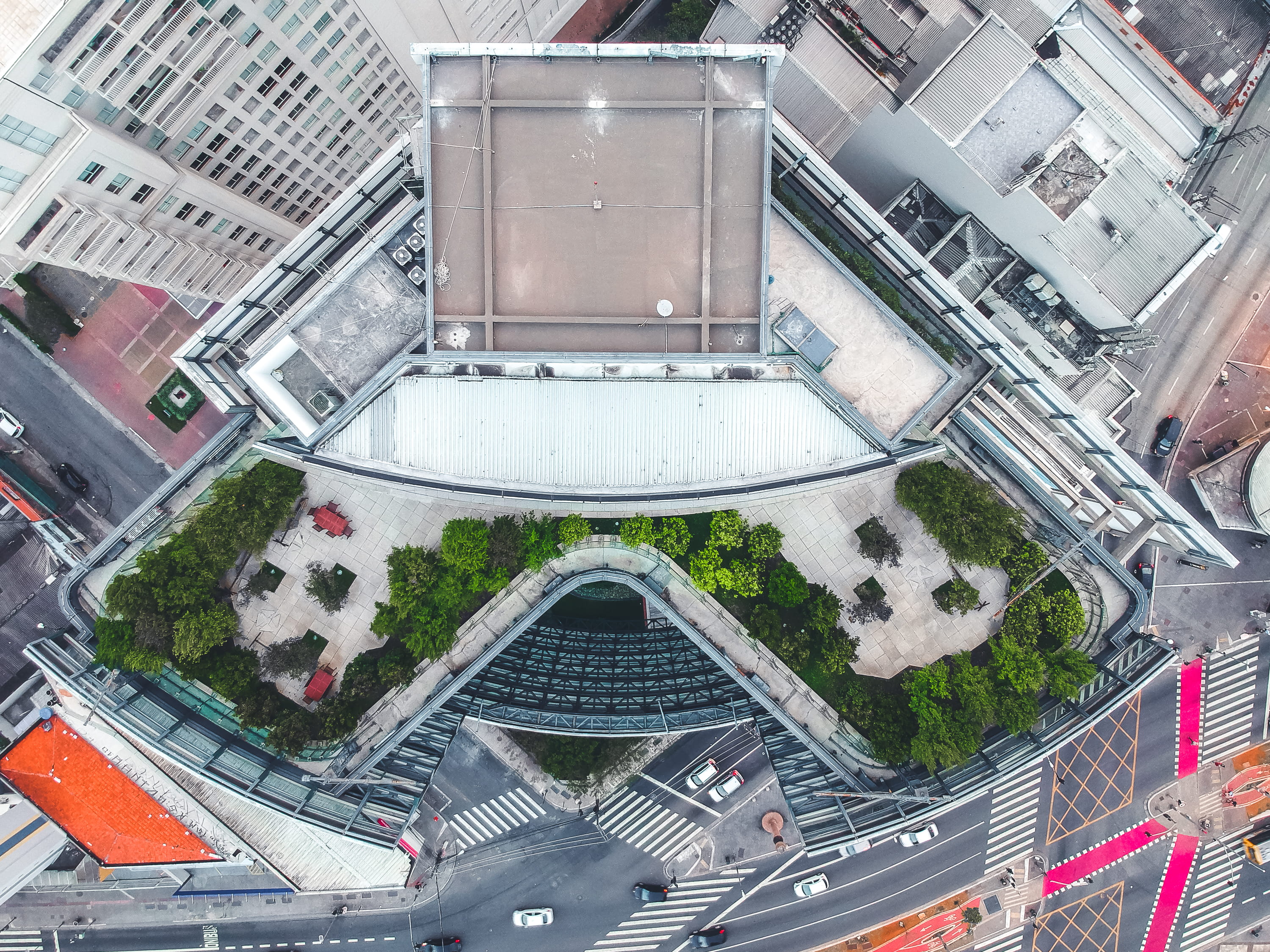birds-eye photography of gray and white concrete building, drone view