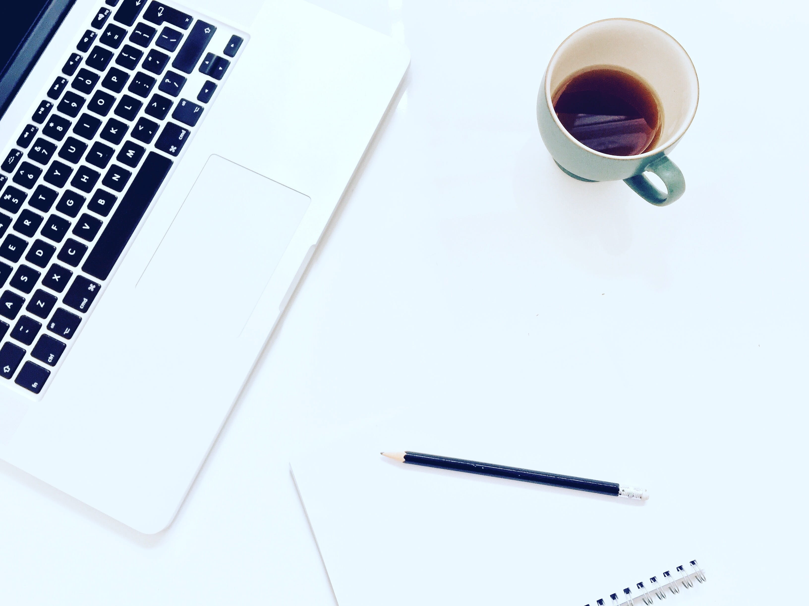 macbook, minimal, tea, notebook, desk, drink, wireless technology