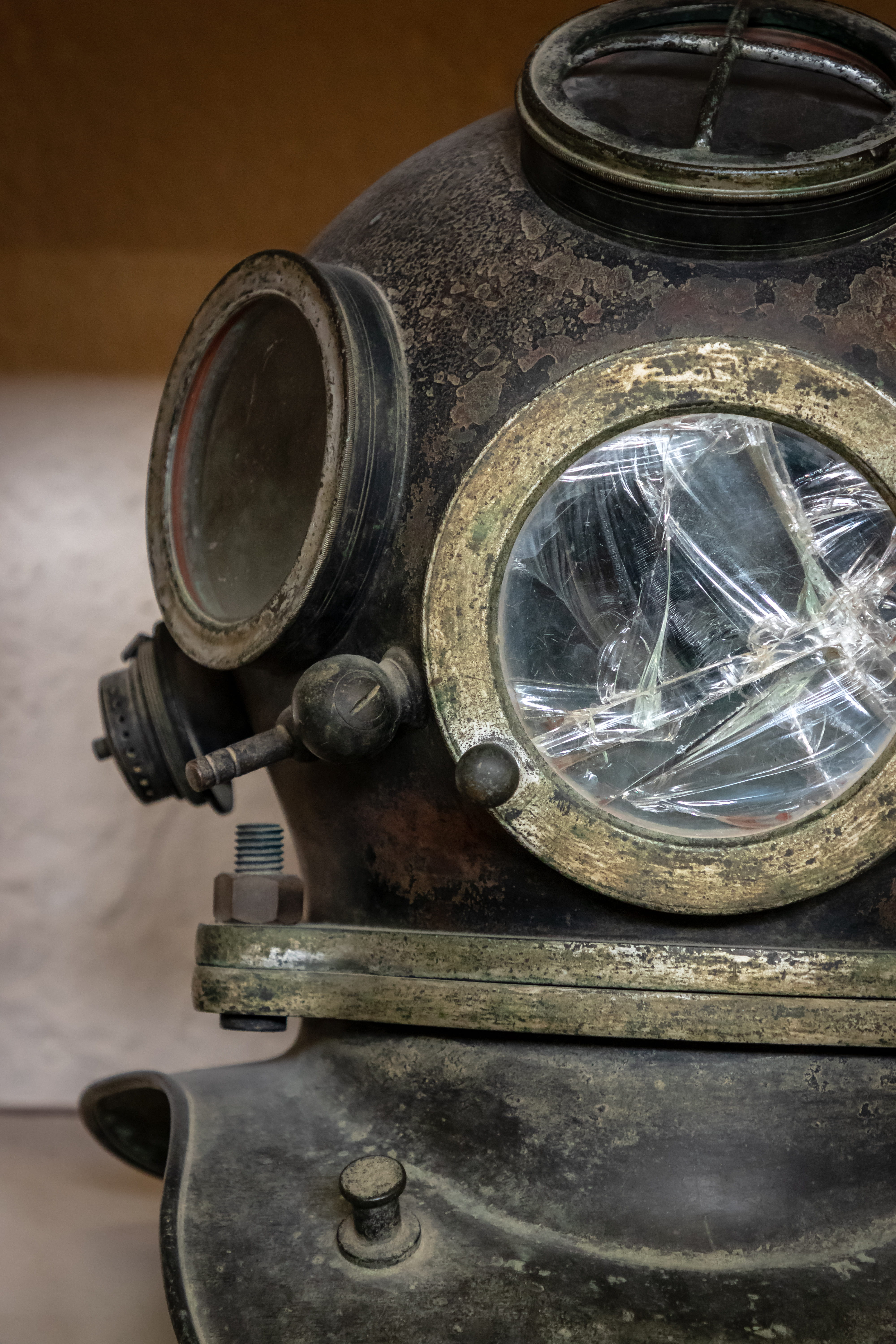 wheel, machine, window, headlight, sphere, projector, architecture