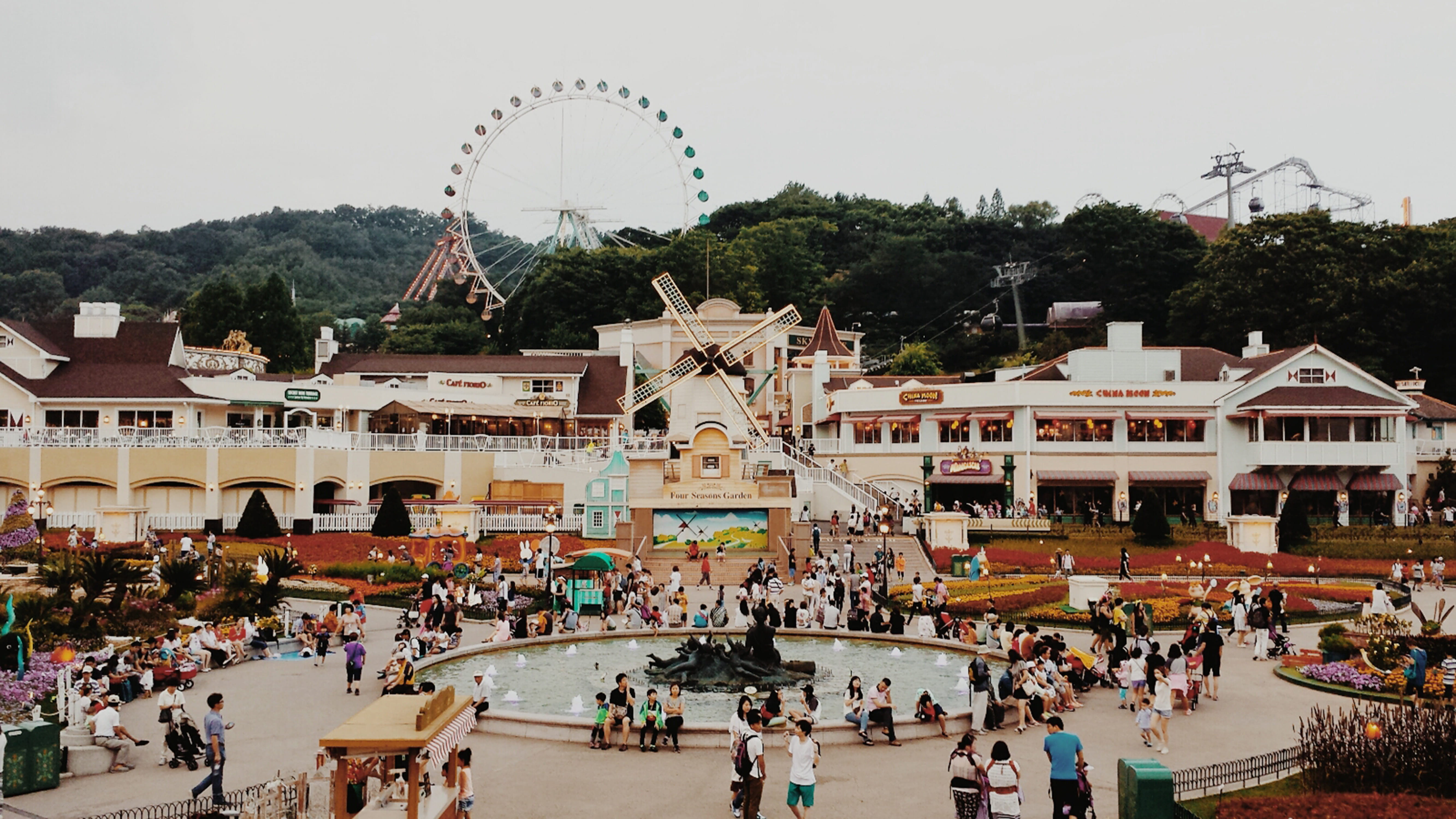 everland, south korea, yongin-si, warm, seoul, vintage, theme park