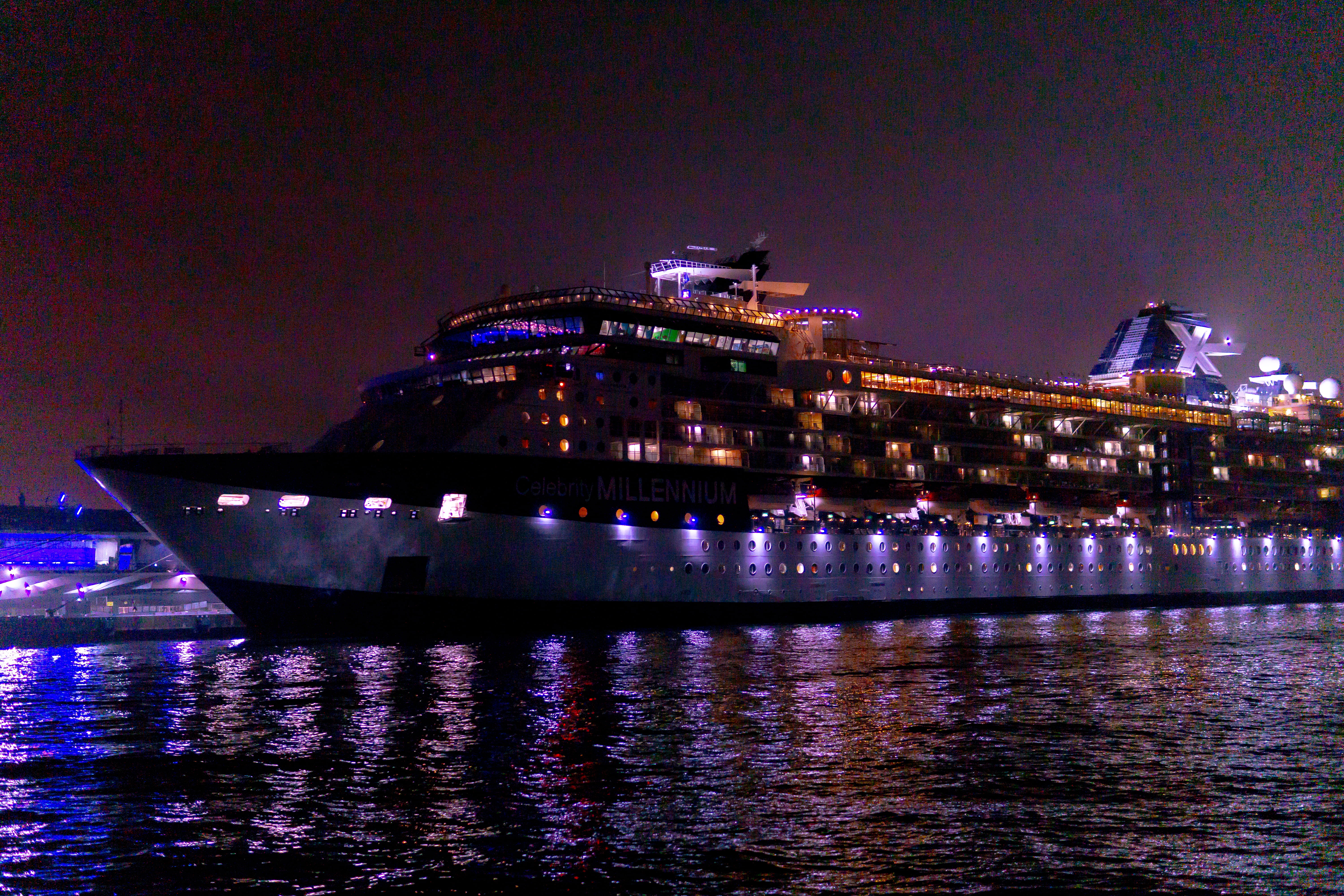 cruise ship at night, transportation, vehicle, boat, yokohama
