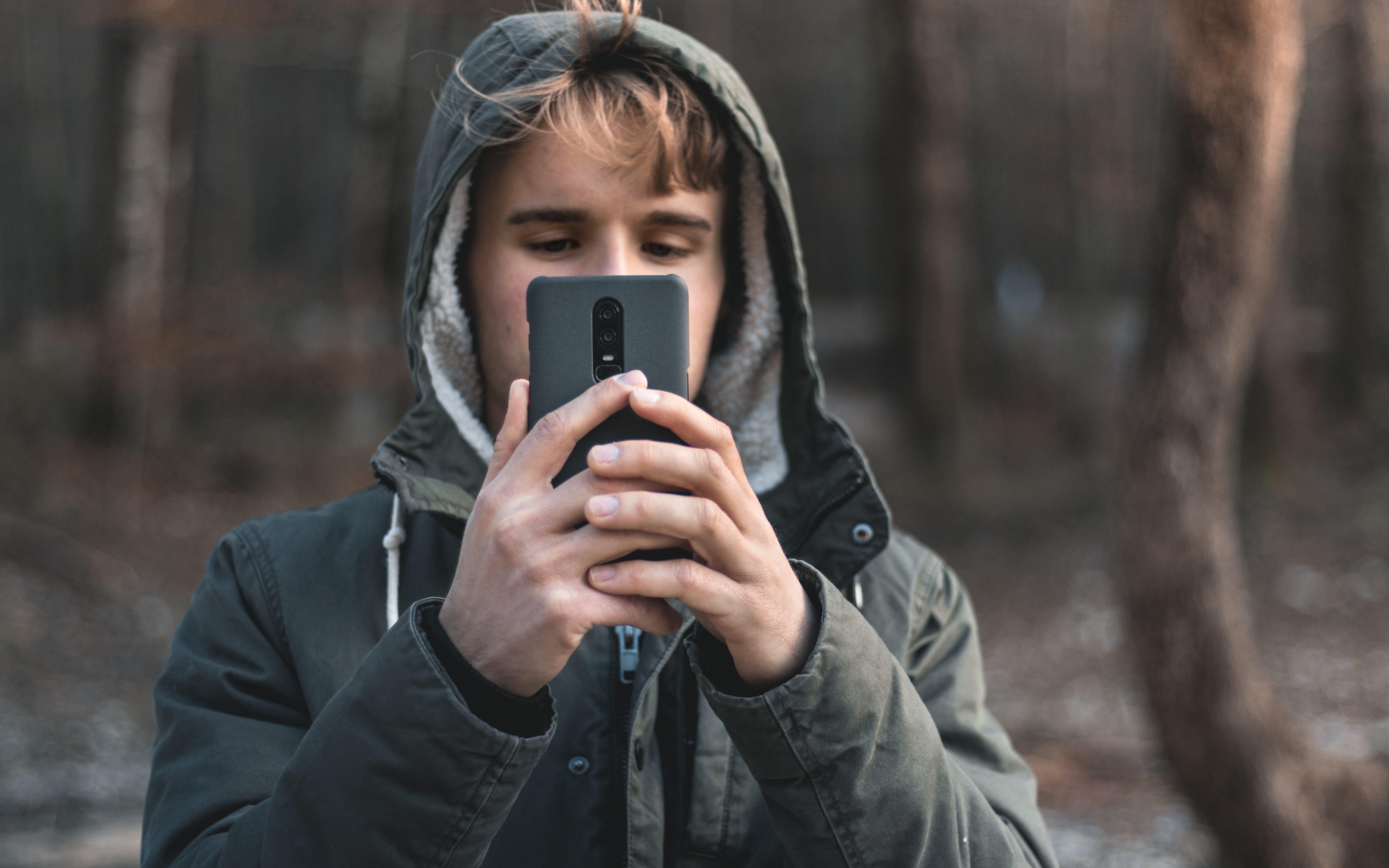 boy, man, oneplus, 6, phone, forest, young, communication, technology