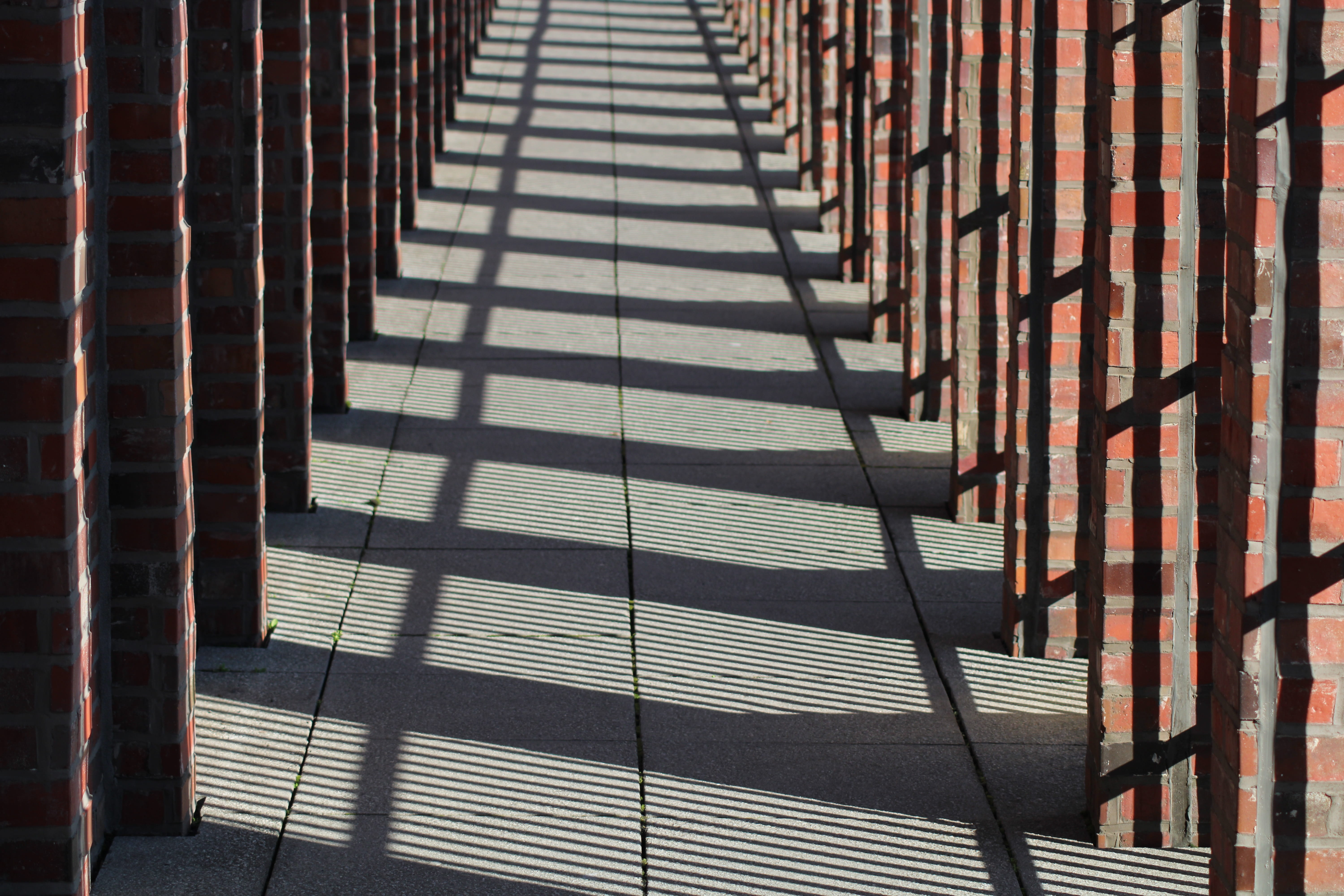 columnar, light, shadow, building, sun, arcade, berlin, panorama