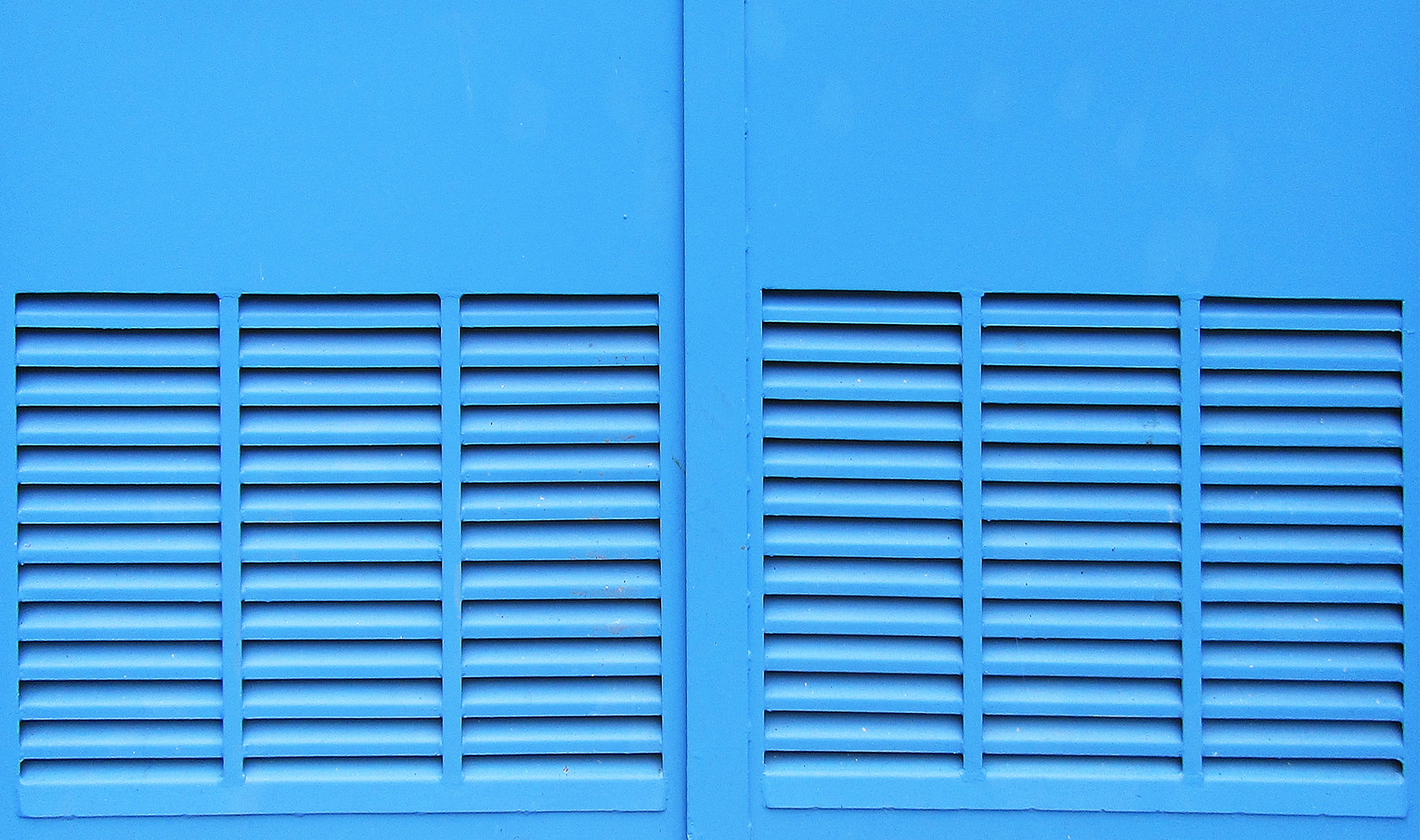 blue louver, architecture, built structure, no people, full frame