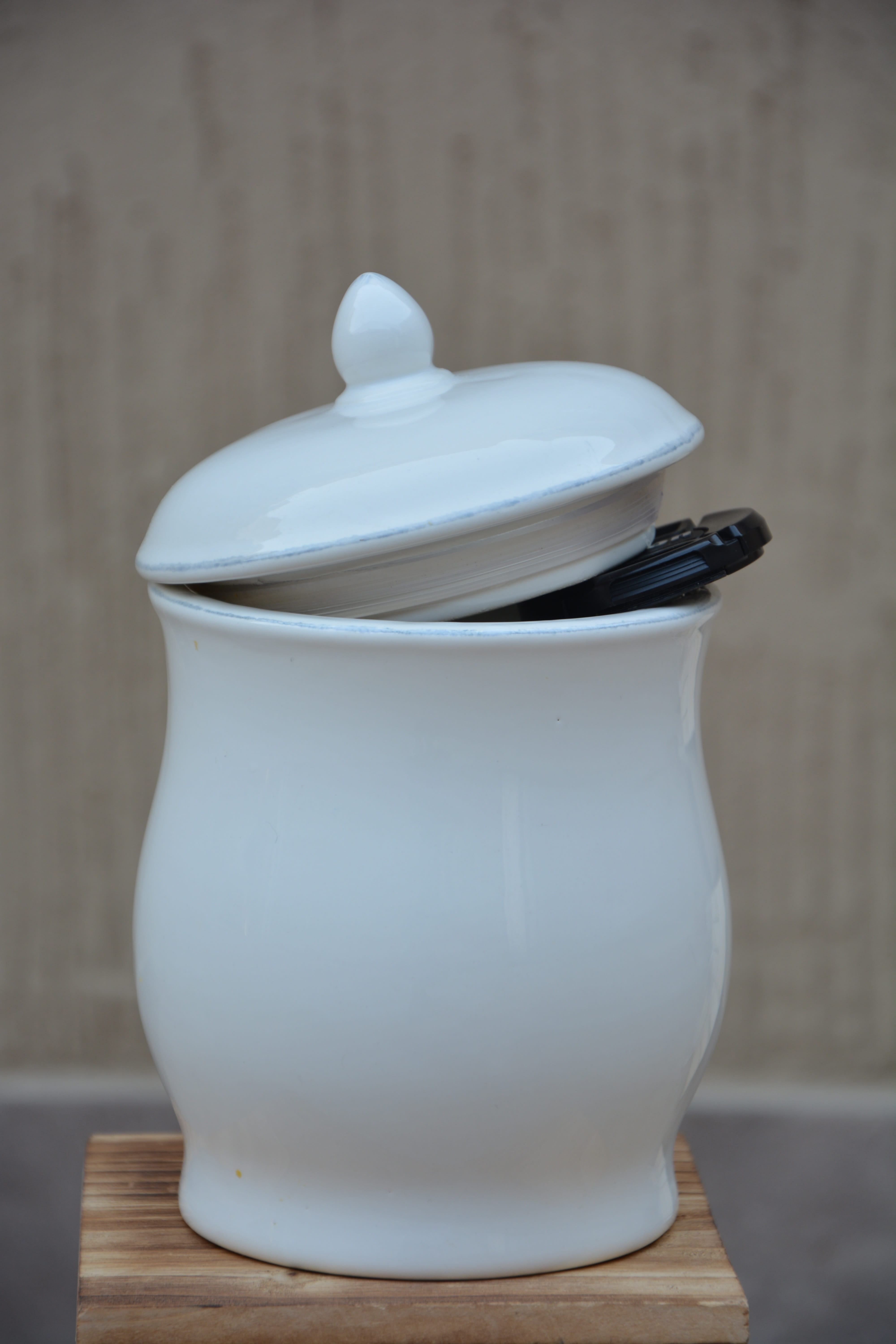 pot, earthenware, white, vessel, jar, still life, close-up