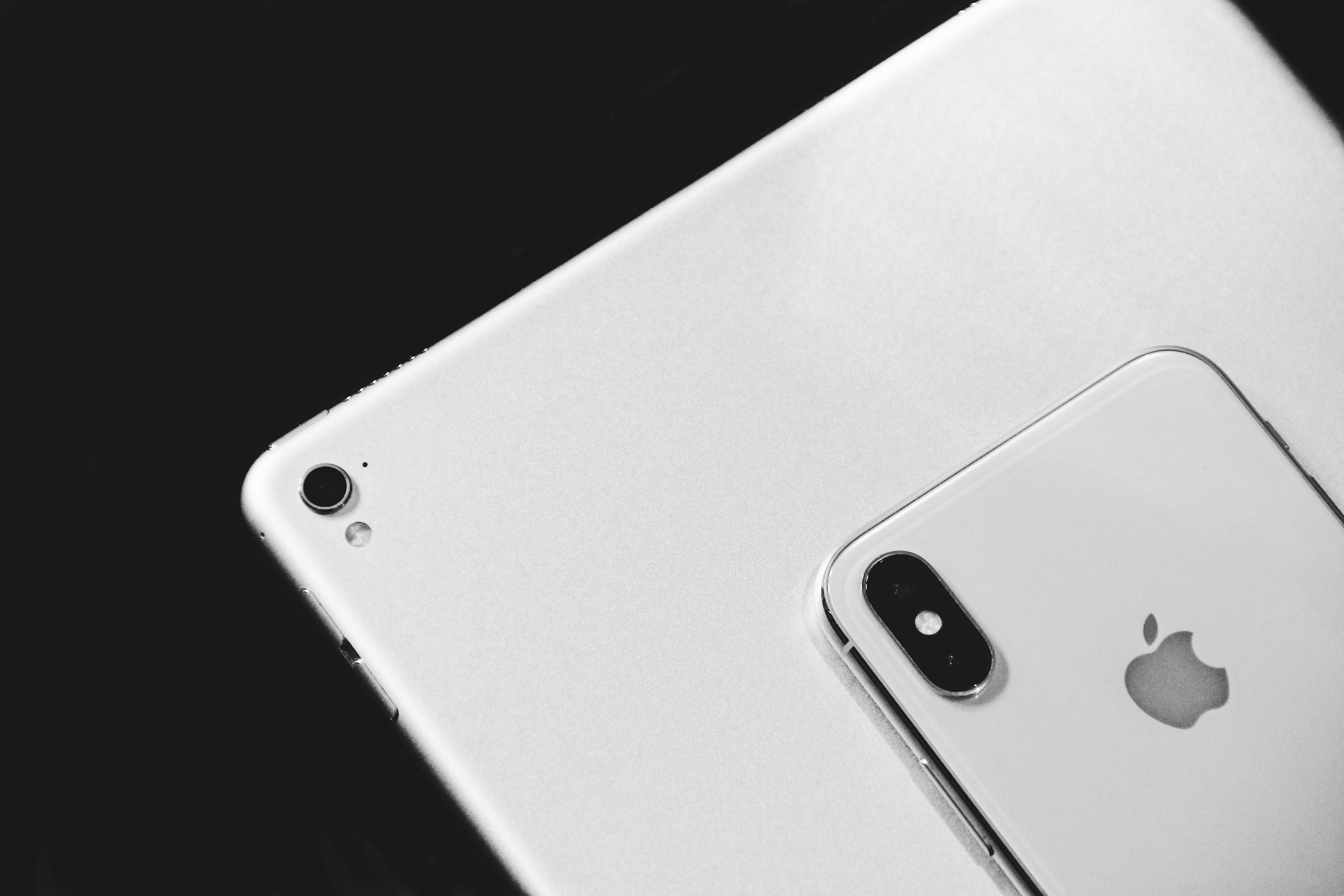 minimal, ipad, iphone, black background, technology, close-up