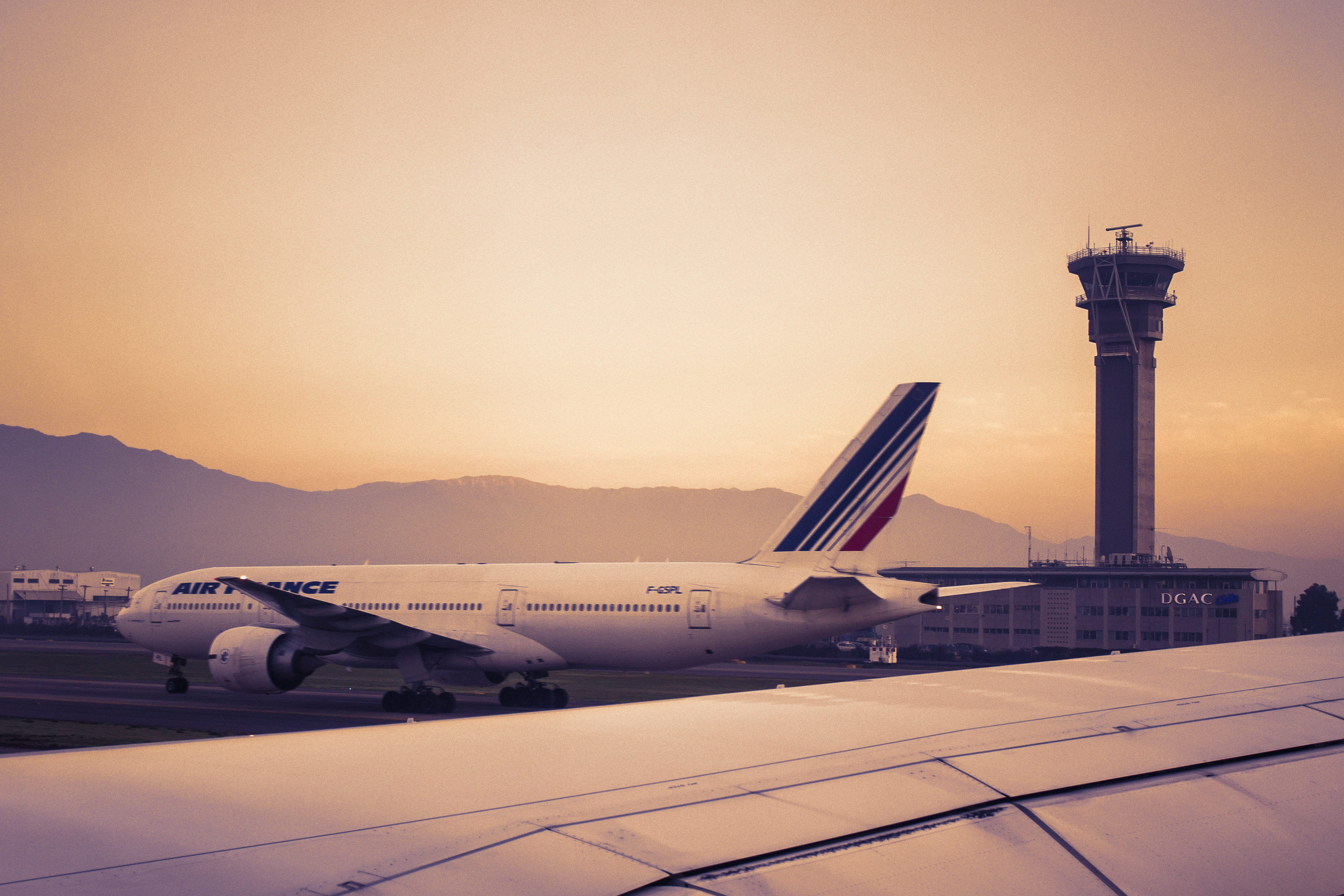 chile, santiago, airfrance, airplane, aeroport, airport, montain