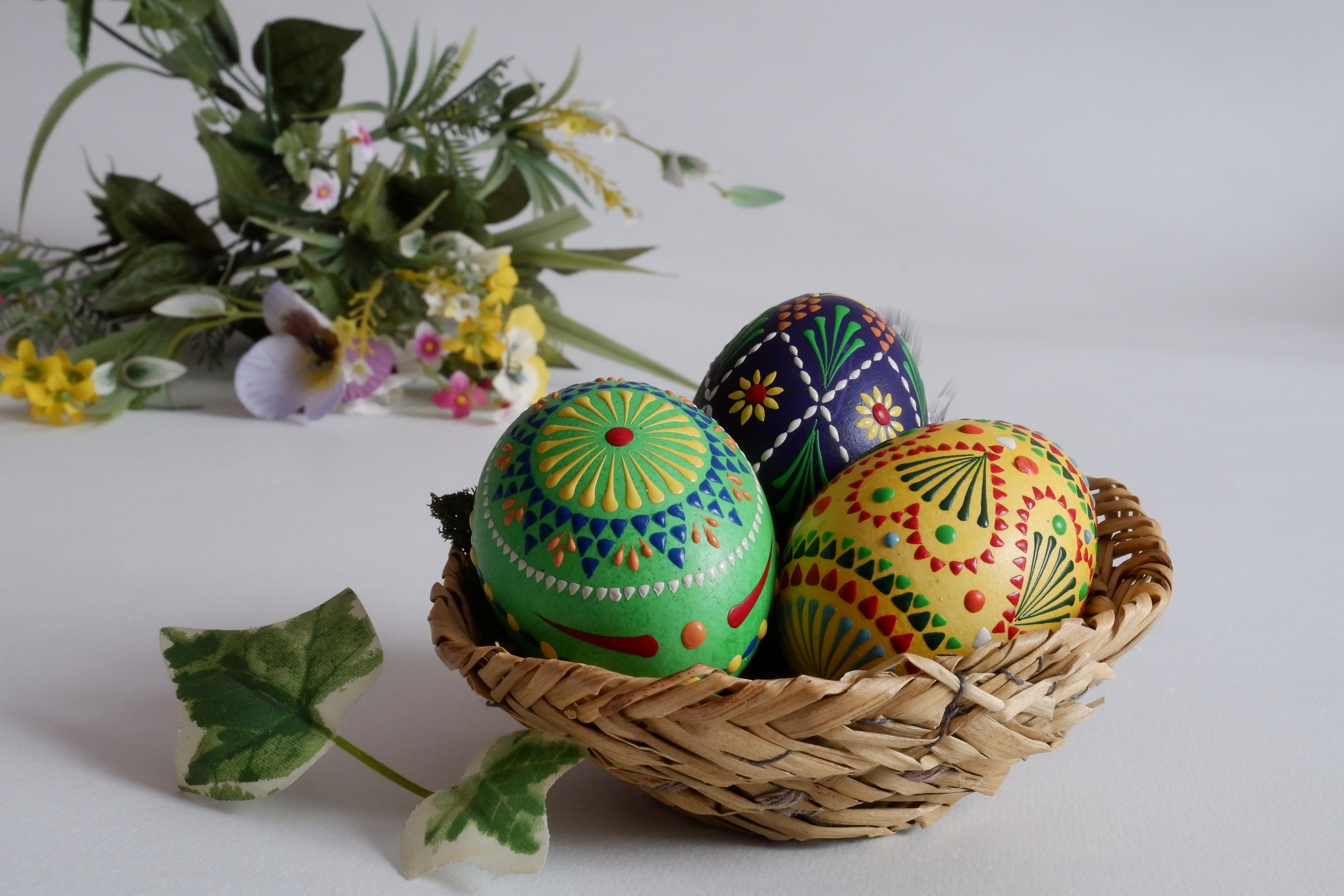 easter eggs, easter decor, happy easter, easter egg painting