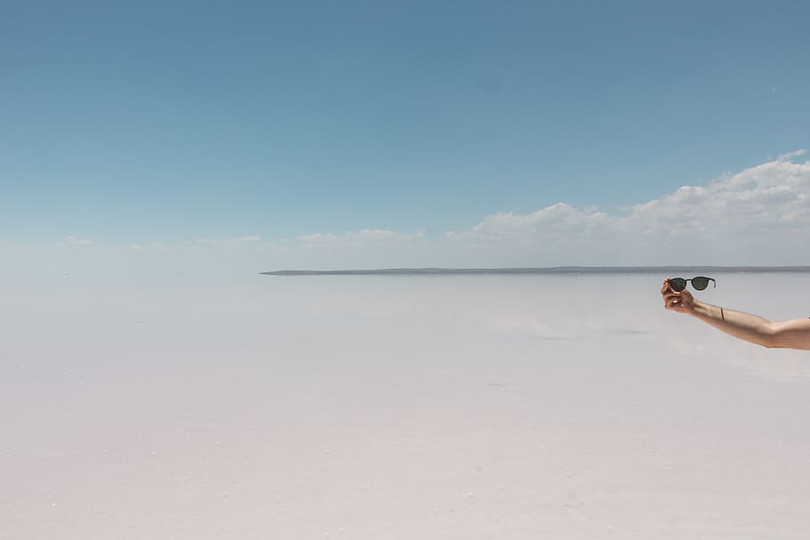 Body of Water, beach, daylight, enjoyment, fun, horizon, landscape HD wallpaper