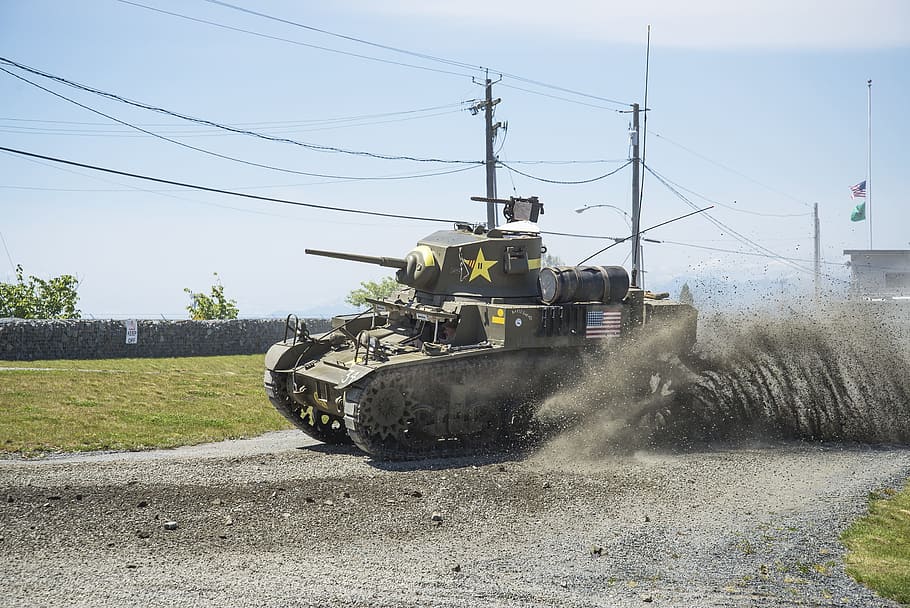 tank fest, everett, 1943, m3a1 stuart, tank under way, gravel spray HD wallpaper