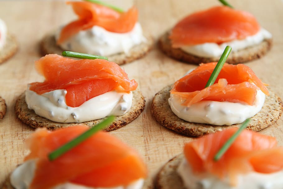 Brown White and Orange Round Food on Table Top, appetizer, canapes HD wallpaper