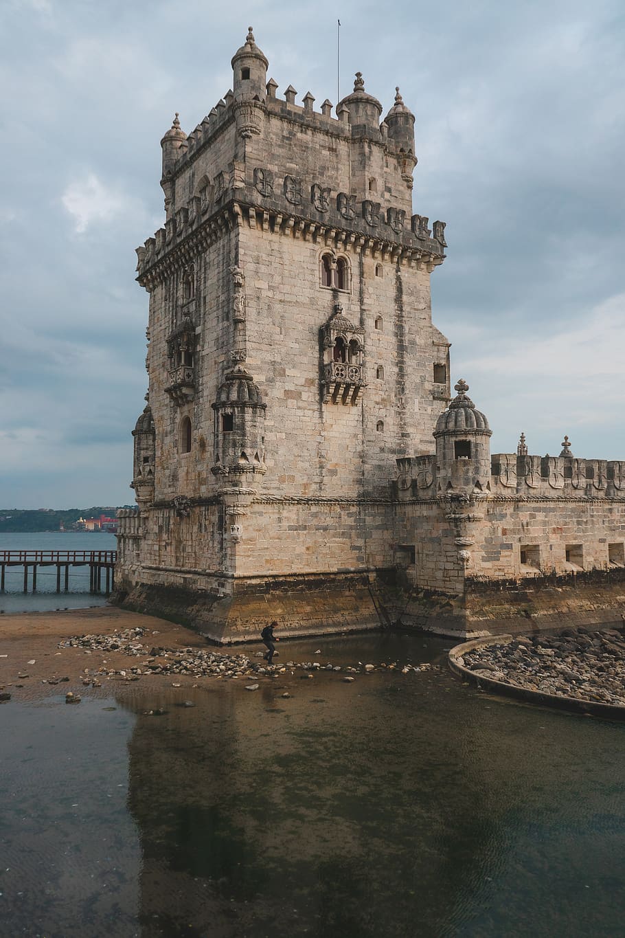 building, architecture, tower, castle, bird, animal, lisbon HD wallpaper
