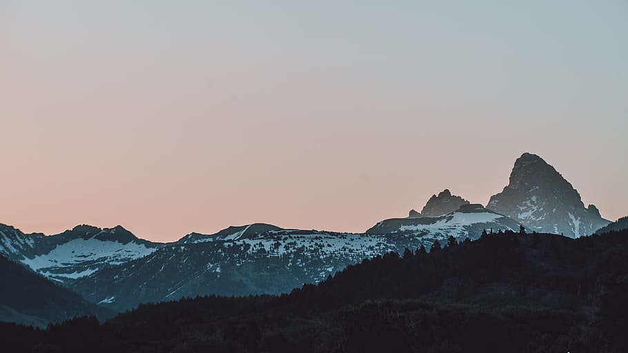 landscape photography of mountain ranges, ridge, snow, gradient, HD wallpaper