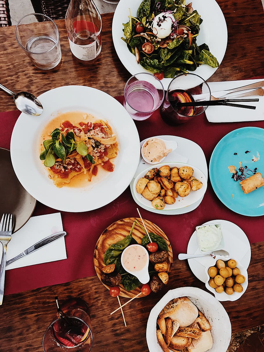 spain, majorca, restaurant, potatoes, lasagne, foodie, table HD wallpaper