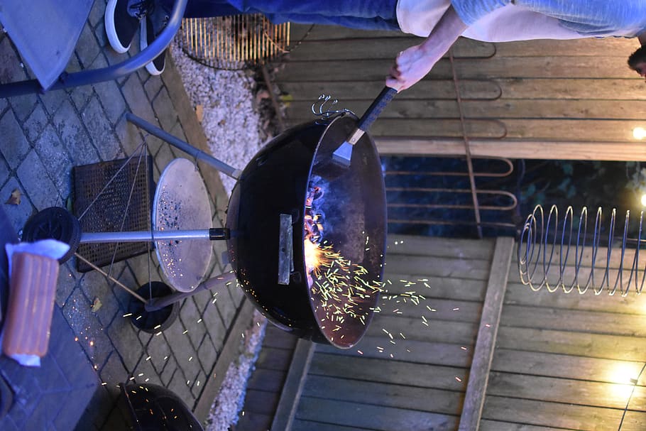 bbq, barbeque, grill, grilling, sparks, embers, coal, coal grill HD wallpaper