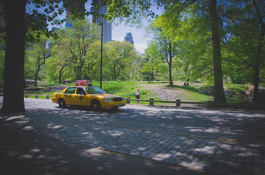 Yellow Ford Crown Victoria on Gray Concrete Pathway, cab, daylight HD wallpaper