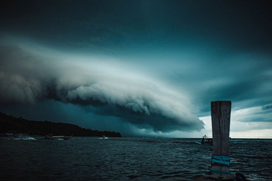 boat on ocean, water, sky, sea, cloud - sky, beauty in nature HD wallpaper