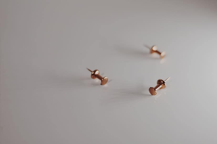 Three Gold Tacks, art materials, close-up, color, pins, push pins HD wallpaper