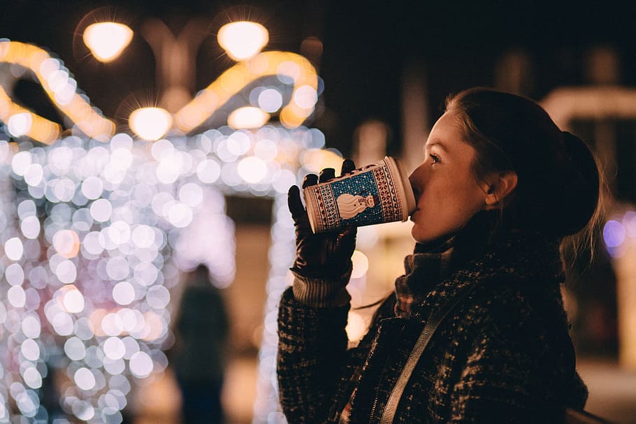 woman drinking, night, adult, holding, technology, young adult HD wallpaper
