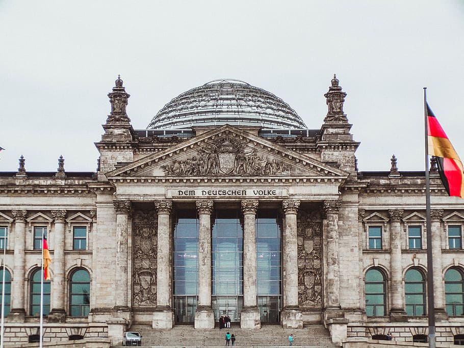 Flag Near Building, administration, architecture, berlin, columns HD wallpaper