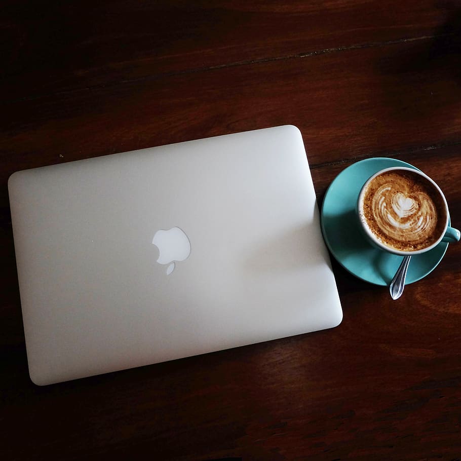 coffee, macbook, latte, food and drink, coffee cup, table, coffee - drink HD wallpaper