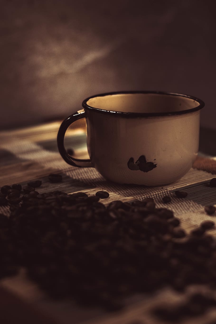 White Cup, beverage, caffeine, coffee, coffee beans, cup of coffee HD wallpaper