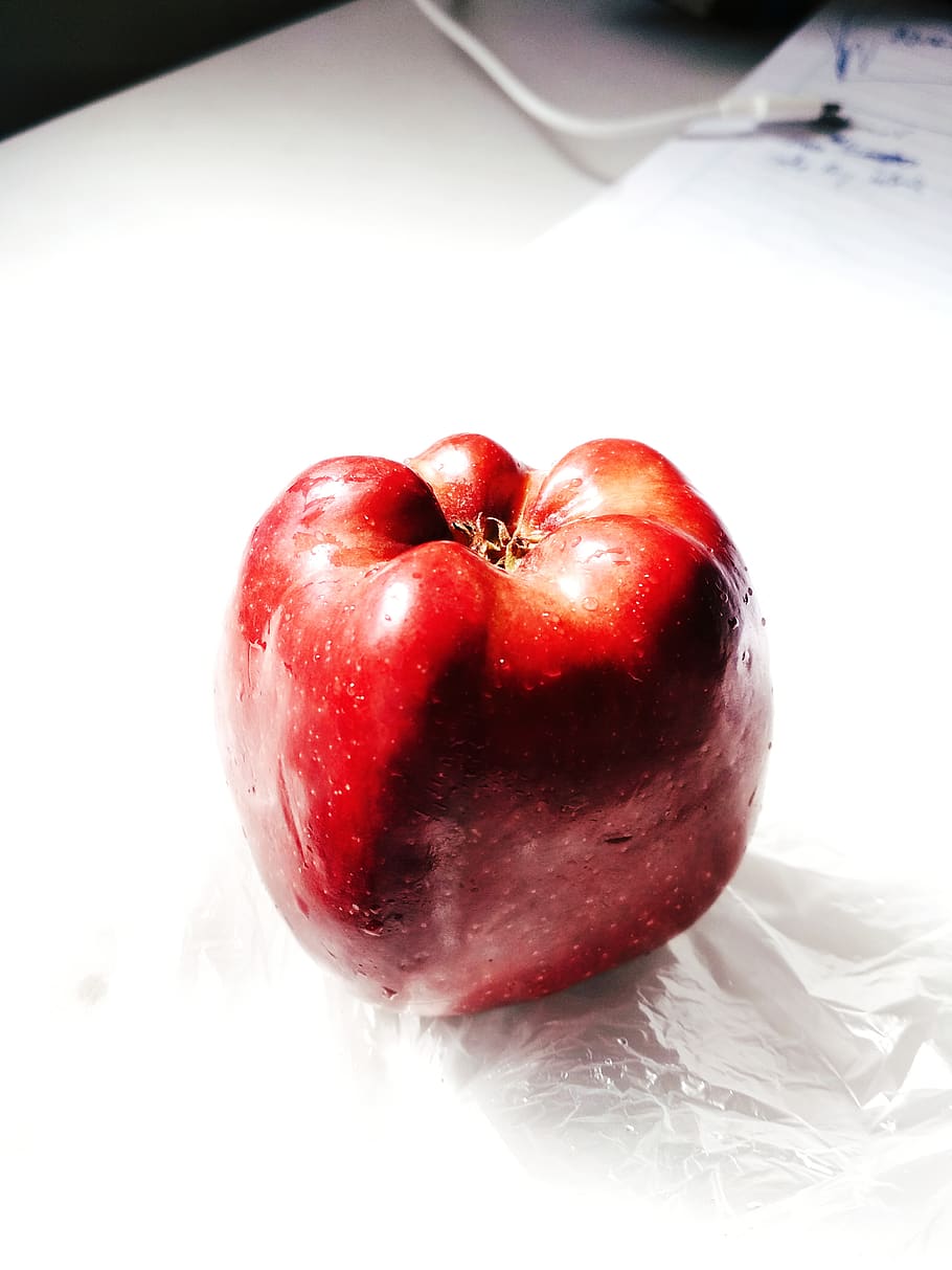 apple, food and drink, red, fruit, healthy eating, freshness HD wallpaper