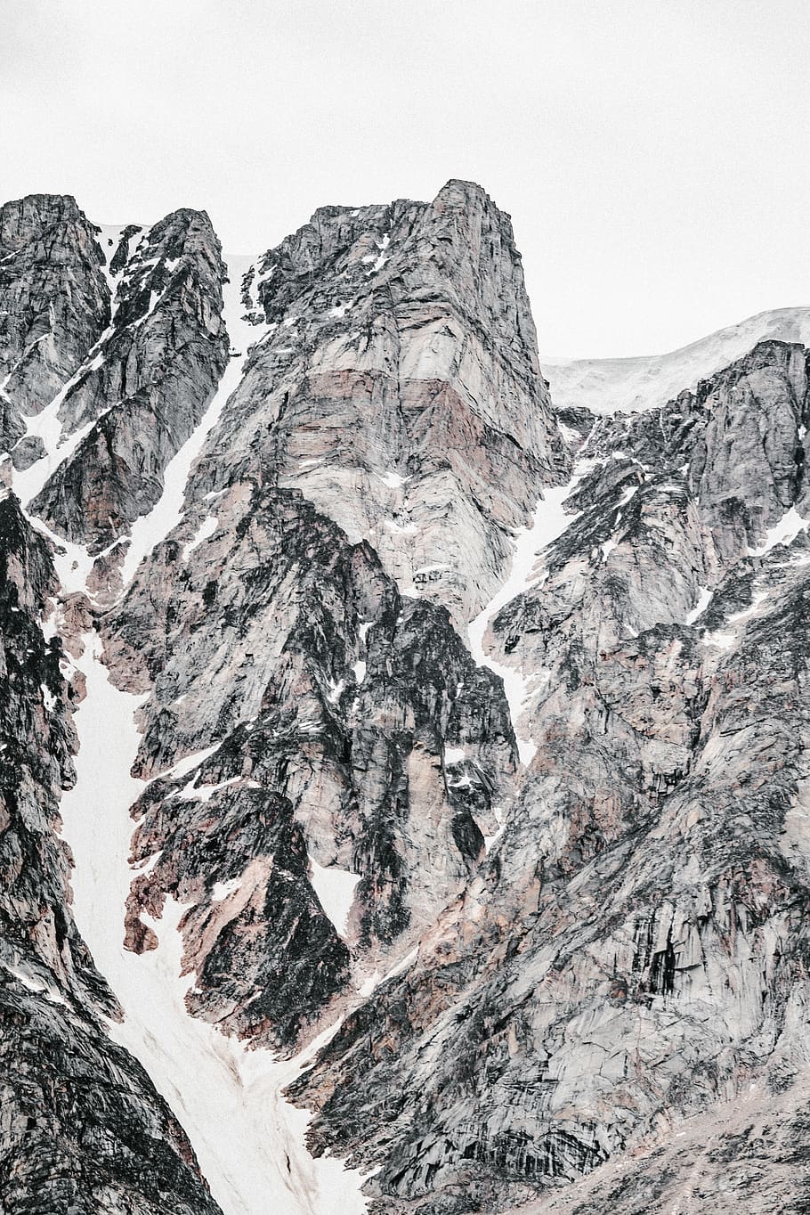 gray rock mountain, nature, mountain range, outdoors, peak, ice HD wallpaper