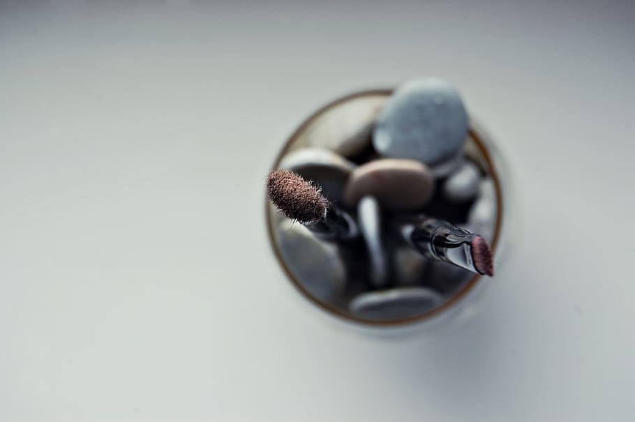 two makeup brushes, bean, food, plant, produce, vegetable, flora HD wallpaper