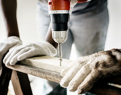 Repairman Doing Screw Drilling, builder, carpenter, close-up HD wallpaper