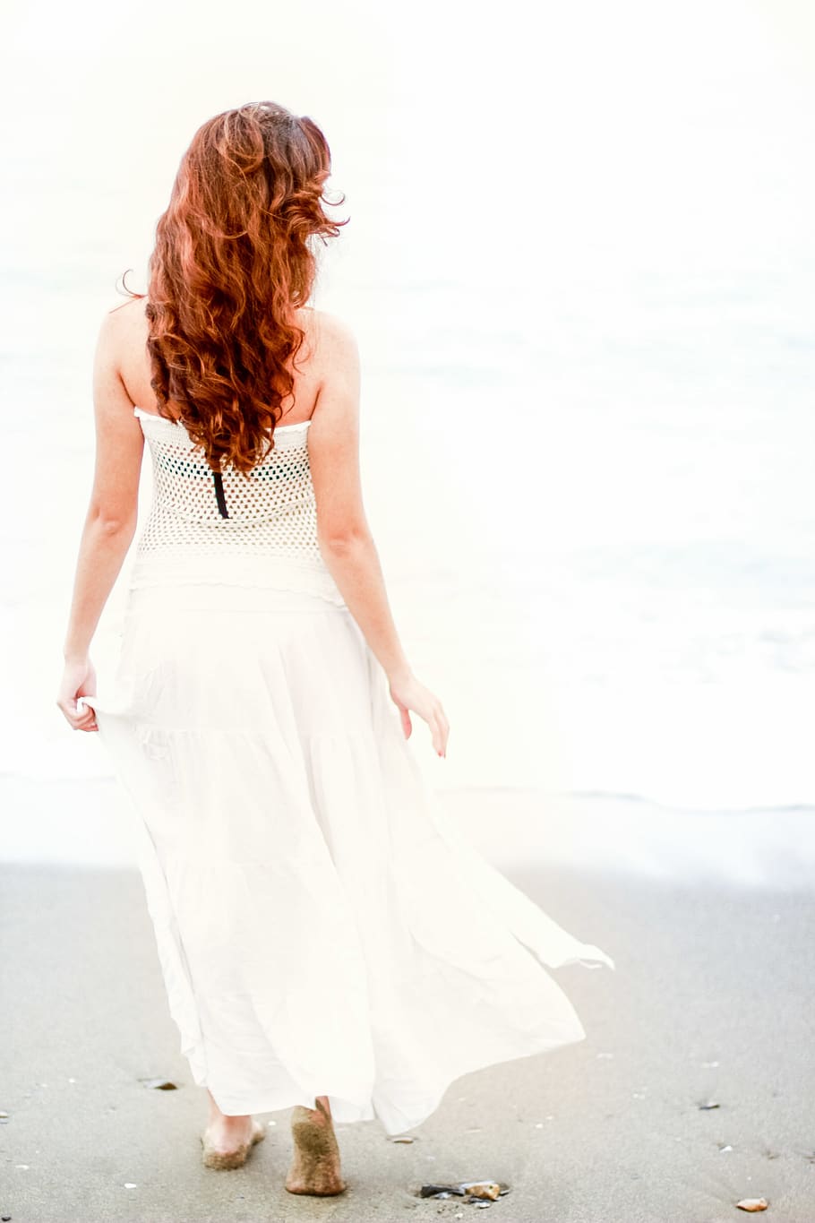 sea, ocean, water, waves, nature, beach, white, dress, people HD wallpaper