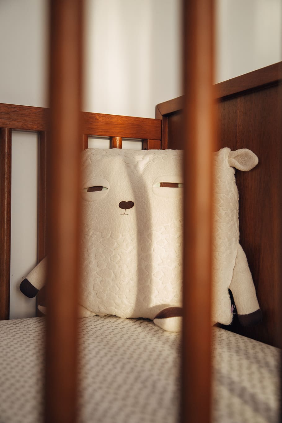 white animal plush toy, indoors, wood - material, no people, selective focus HD wallpaper