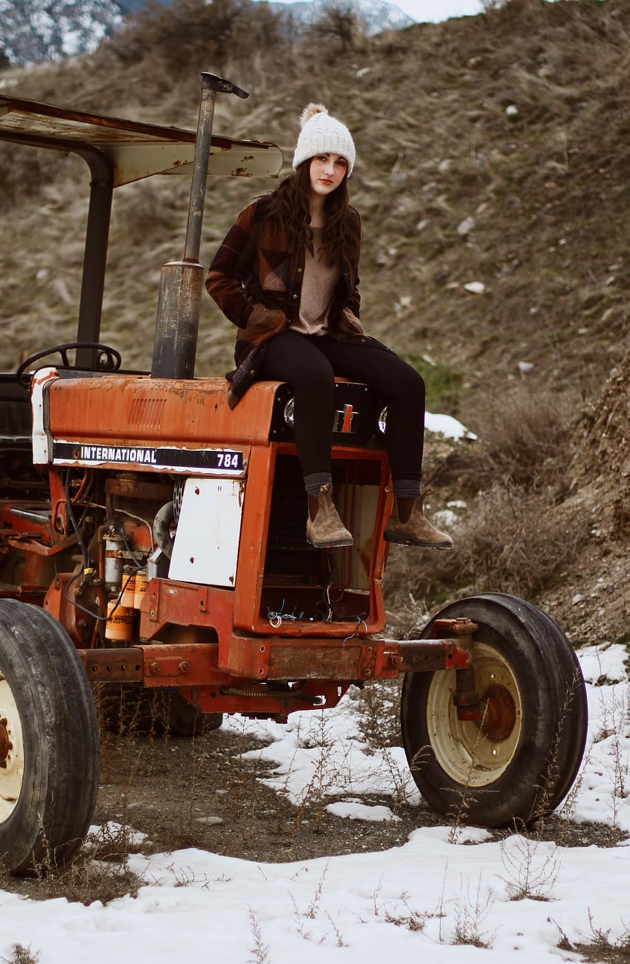 machine, wheel, human, person, tire, tractor, transportation HD wallpaper