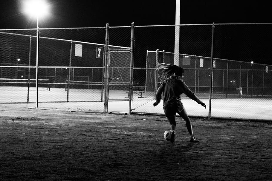 soccer, black and white, footy, practice, hard work, motivation, HD wallpaper