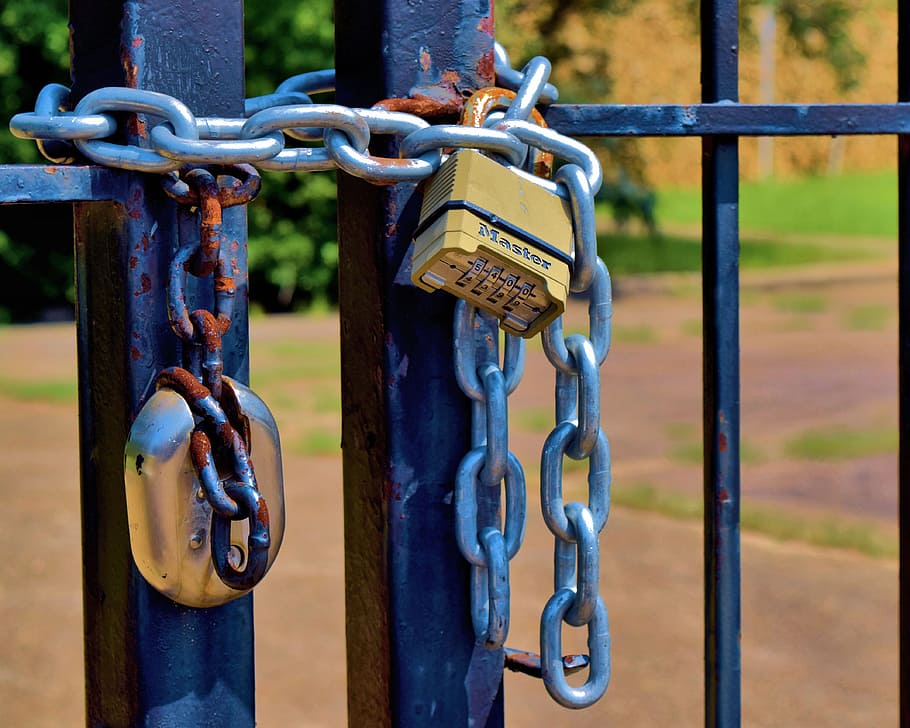 padlock, gate, chain, metal, iron, master, garden, safety, security HD wallpaper