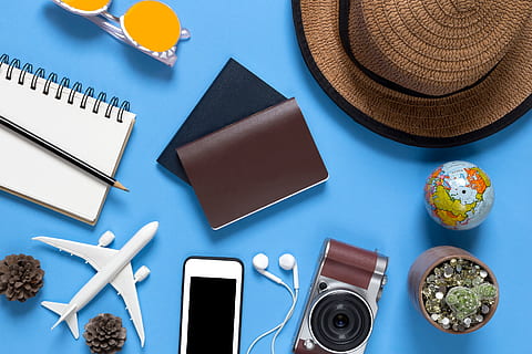 camera, essentials, fashion, flat, frame, glasses, global, hipster HD wallpaper