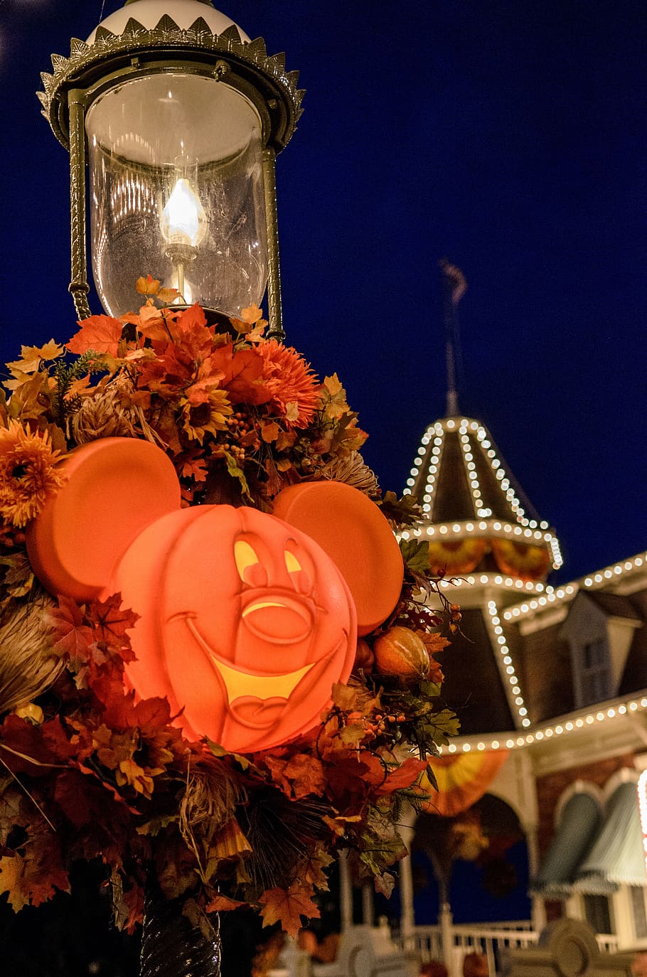 Disney Shares New Halloween Wallpaper For Your Computer Or Phone   MickeyBlogcom