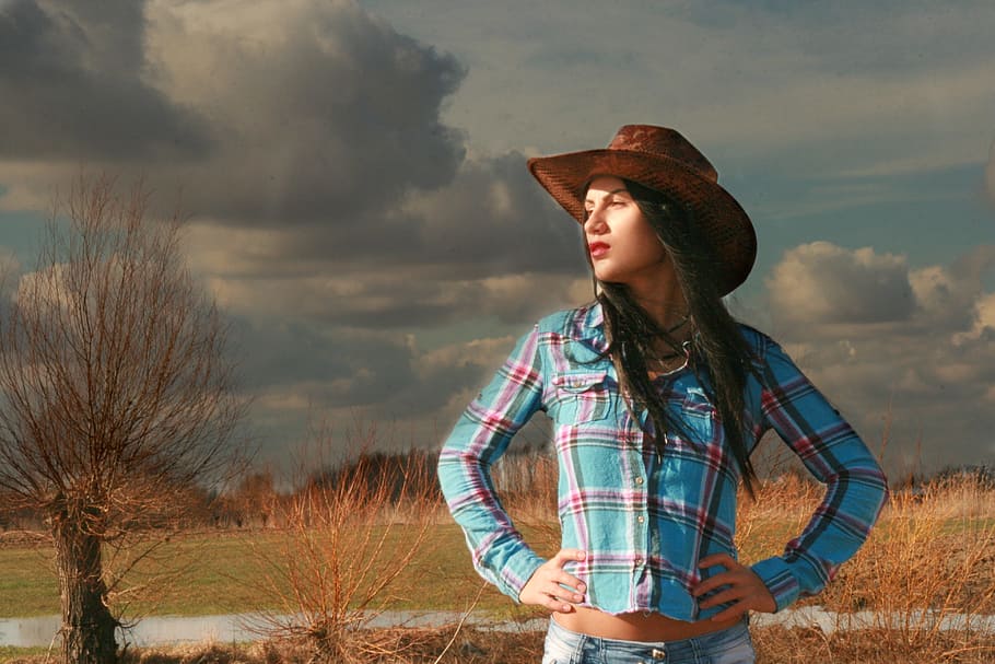 cowgirl, woman, activity, wild, pose, portrait, one person