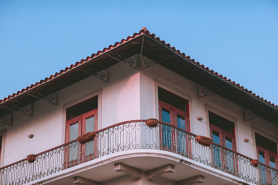Low-Angle Shot Building With Terrace, ancient, architectural design HD wallpaper