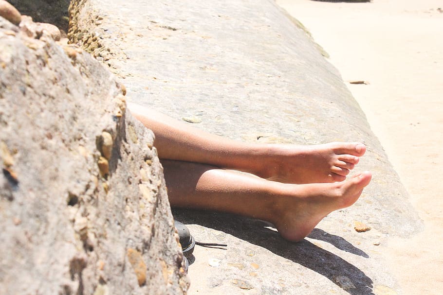 person crossed legs, one person, nature, sunlight, day, rock HD wallpaper