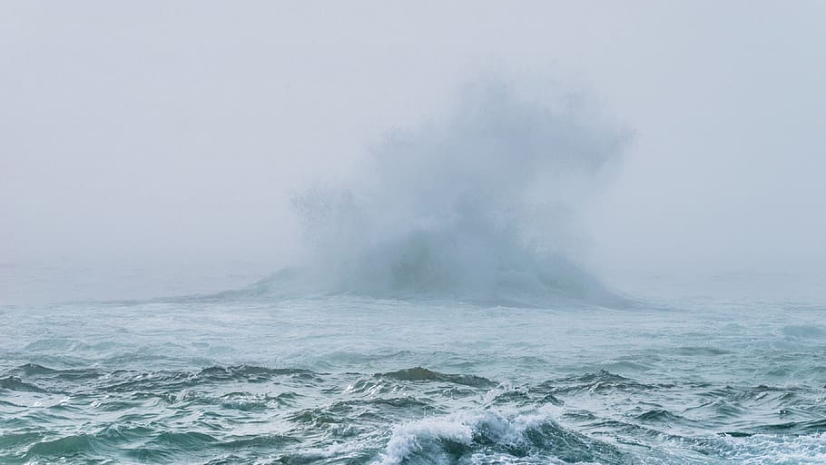 ocean, waves, splash, surf, spray, fog, foggy, blue, choppy HD wallpaper